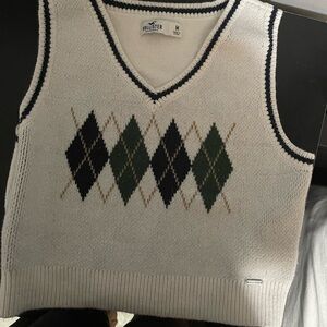 Hollister vest